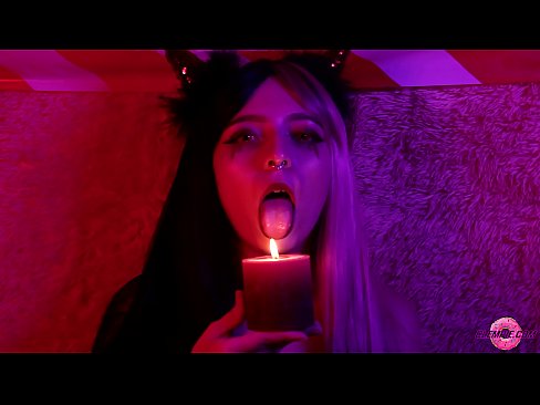 ❤️ Хүсэл тэмүүлэлтэй Blowjob нь Тачаангуй Succubus нь ам дүүрэн ☑ Порно манайд